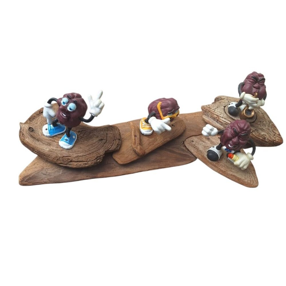 California Raisins Driftwood Art Handmade Nailed Vintage 90s Retro Decor‎ Music